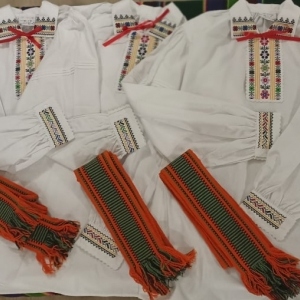 koszule i pasy - Kopia